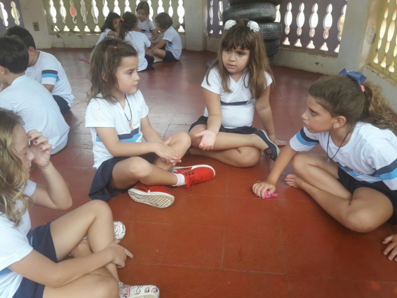 Educação Infantil - Jogo Cinco Marias e4d7293536b8156a47af3b32ebe60aa3.jpg