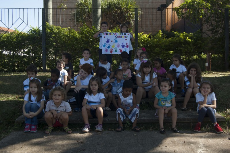 Colégio da Fundação realiza doação de móveis 853575bf7eebfc9fd1d7c4400c941dc9.jpg