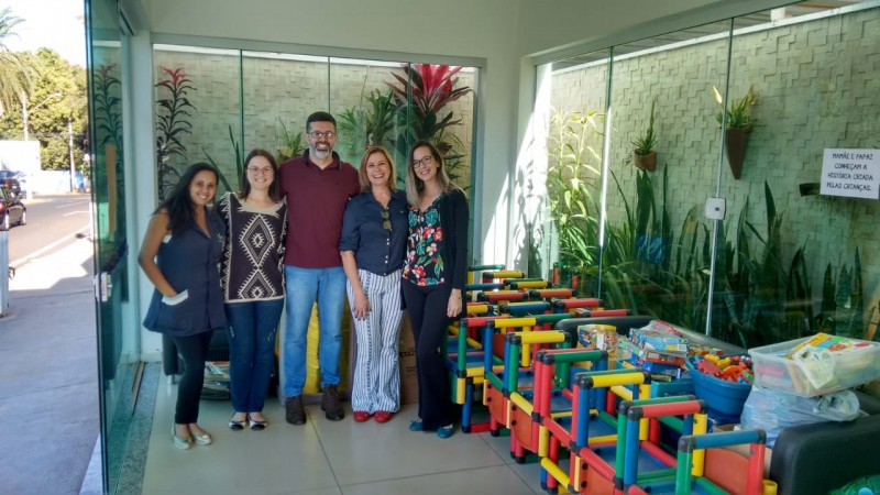 Ensino Infantil da Fundação realiza doação de brinquedos ed8cd05552399910ab49187f77bef6c9.jpg