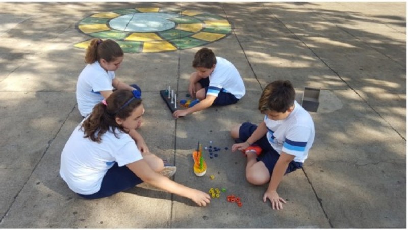 UMA FORMA DIVERTIDA DE APRENDER MATEMÁTICA c452d11790497b61f70315b1022b4216.jpg