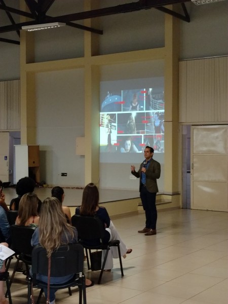 Curso de psicologia das FIJ realiza palestra sobre suicídio 3cd7967bfb58f0b97b30aee72f04a952.jpg